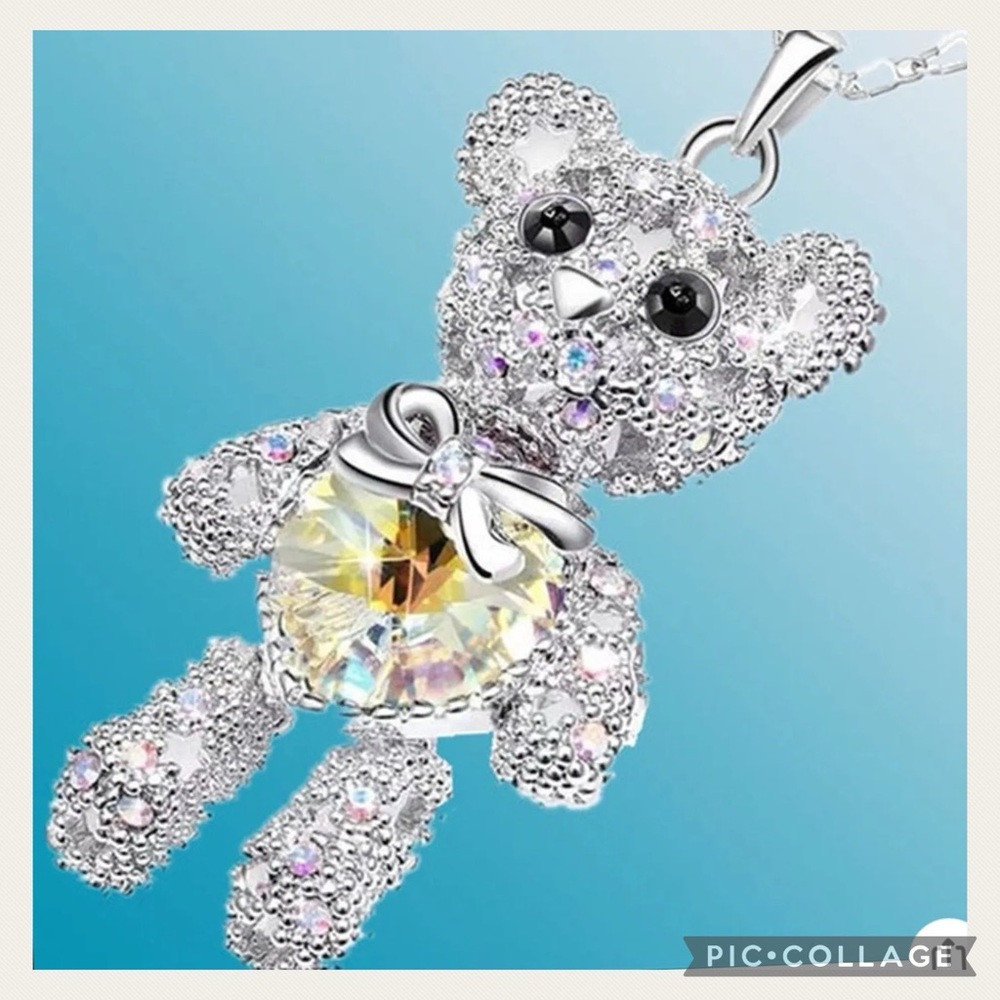 New Dainty Iridescent Rhinestone Teddy Bear 18 Inch Necklace HP